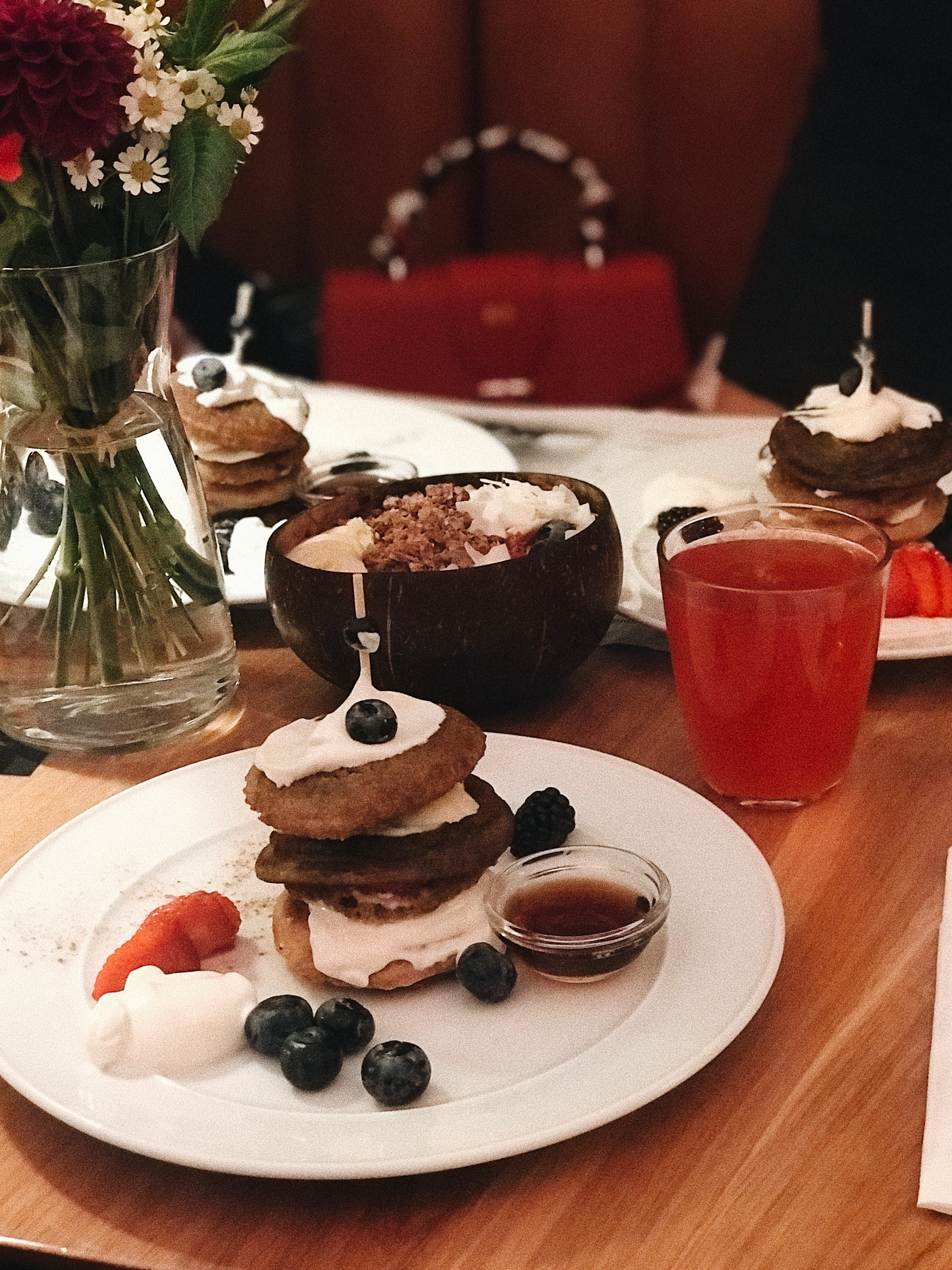ELEKTRIC BRUNCH
